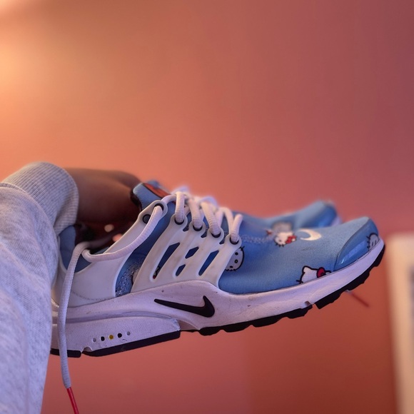 Nike Air Presto QS in Blue and Black - Picture 1 of 6